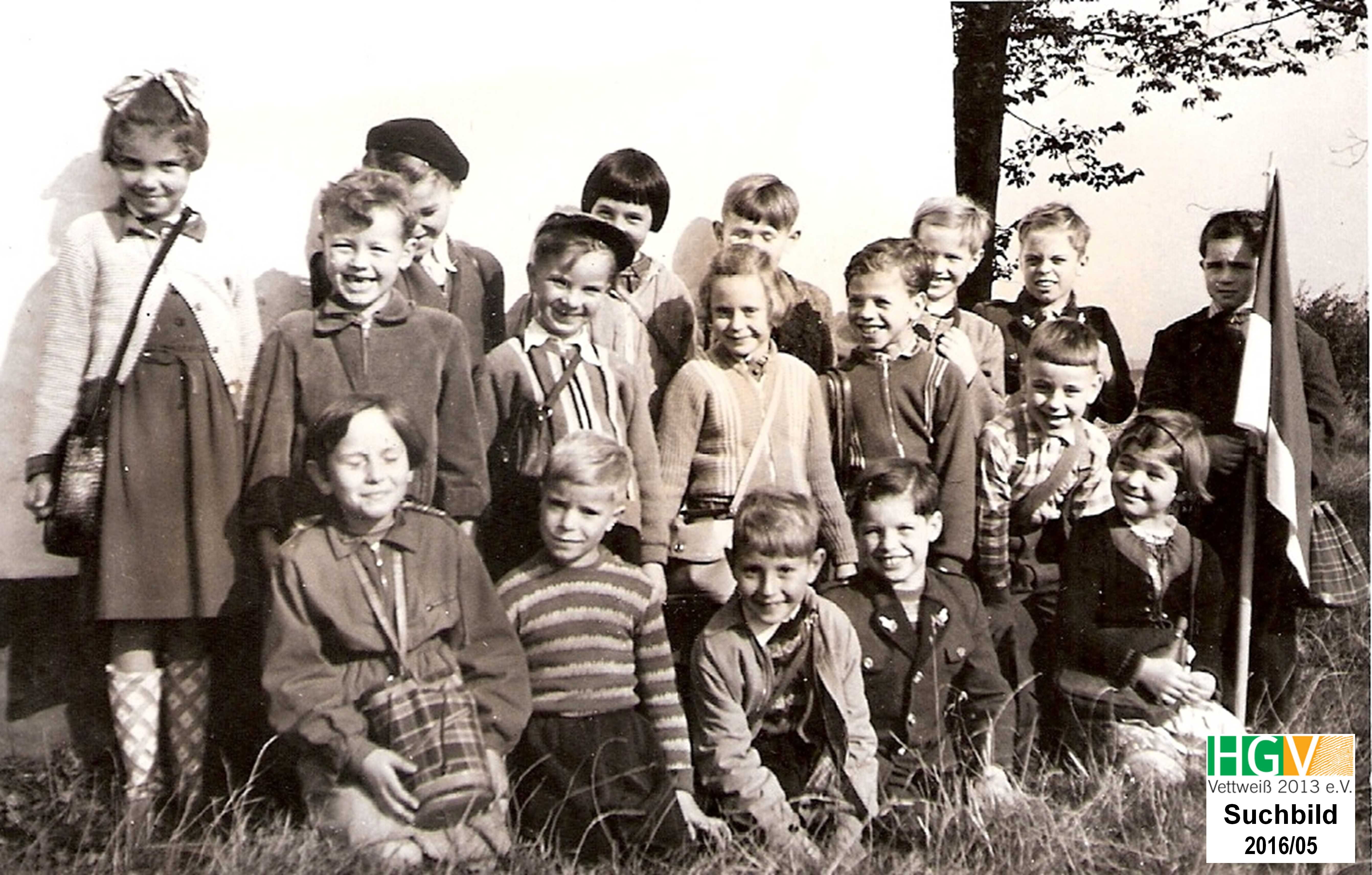 Schulklasse Jahrgang 1949-50 bei einer Wanderung