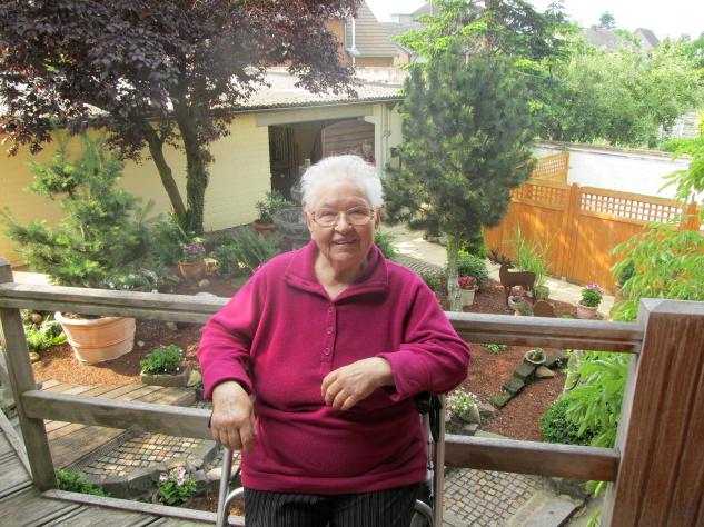 Michels Agathe im Garten